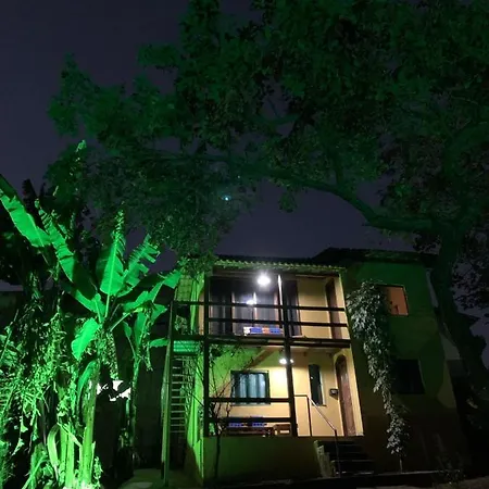 Casa Amarela Cipo Suites E Cipo Kombi Vip 600M Centro Serra Do Cipo Santana Do Riacho Exterior photo