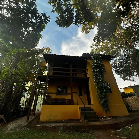 Casa Amarela Cipo Suites E Cipo Kombi Vip 600M Centro Serra Do Cipo Santana Do Riacho Exterior photo